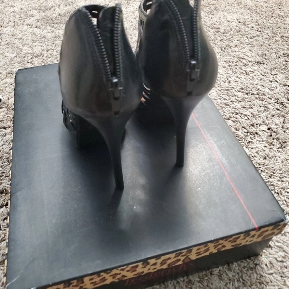 Frederick of Hollywood heels - Picture 3 of 3